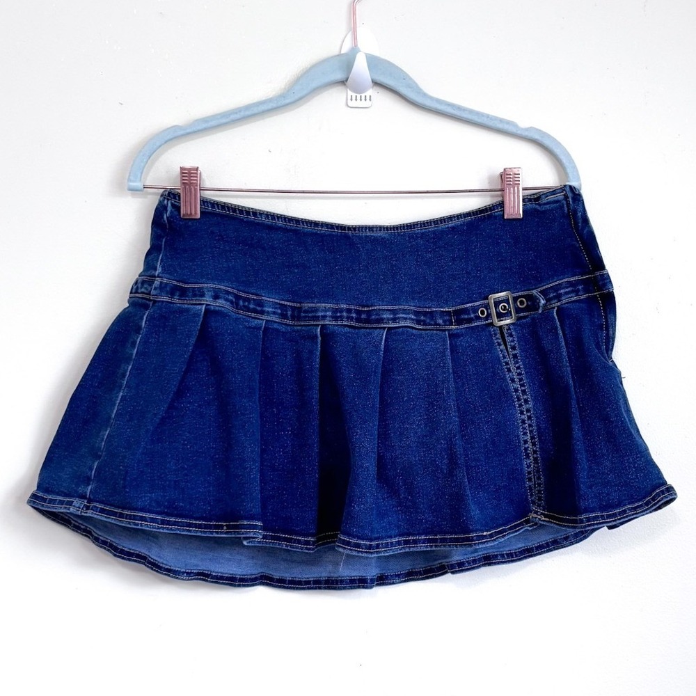 Y2K Micro Mini Denim Skort Skirt Medium Pleated Buckle Vintage Bratz Punk Twee